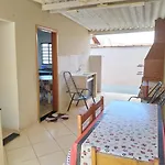 Casa Do Ipe Em Olimpia